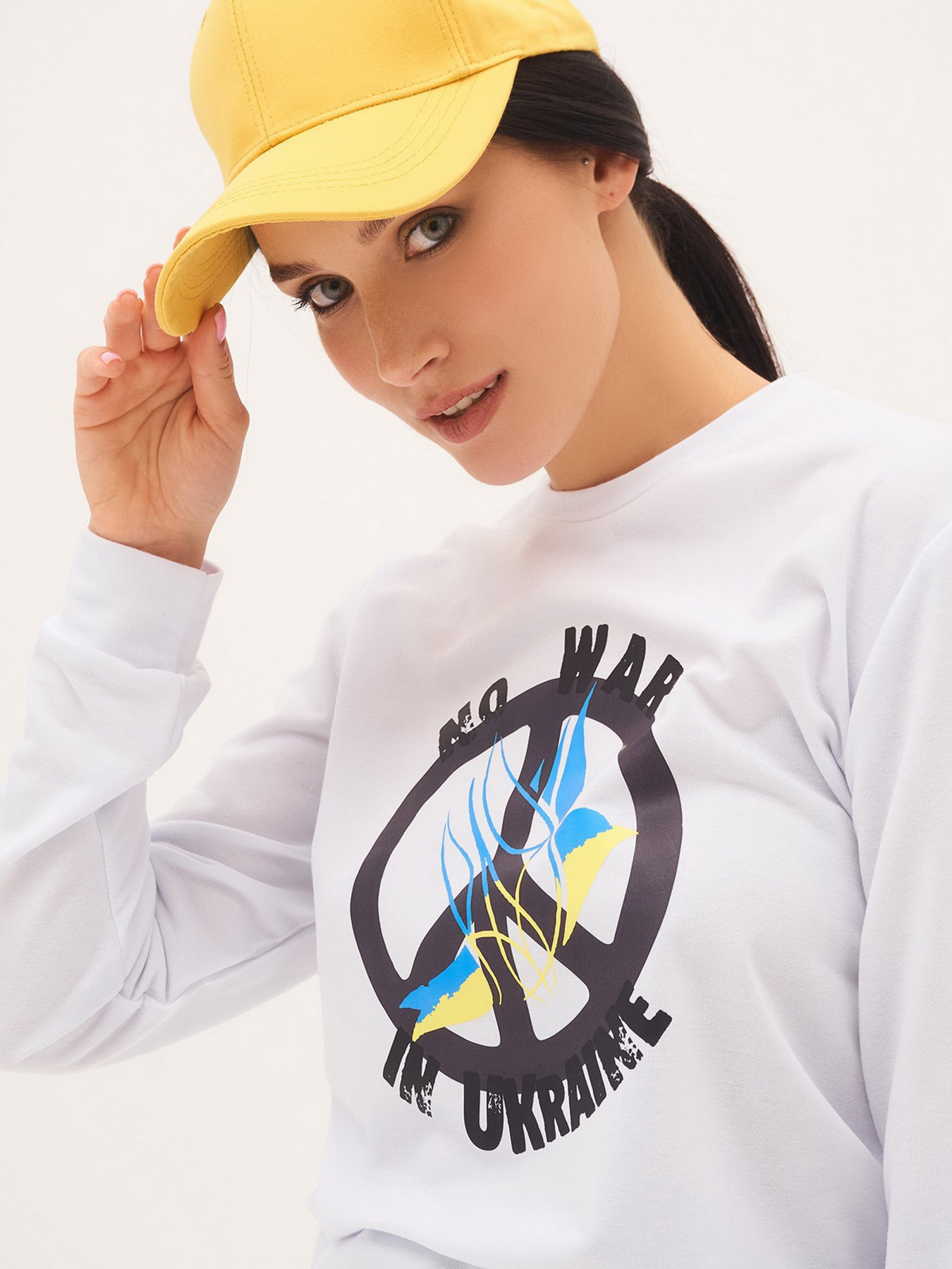 Свитшот ISSA Plus модель 13324_white Фото