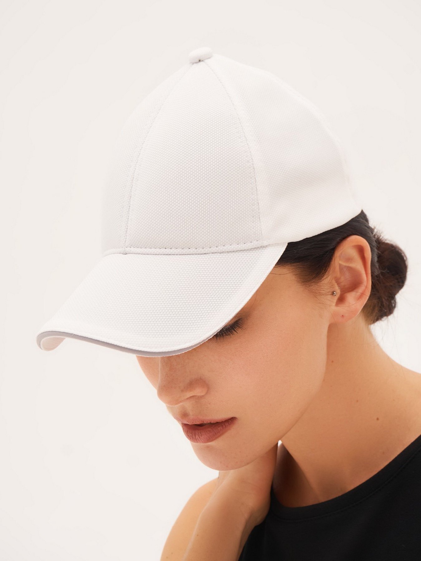 Кепка ISSA Plus модель KP1-33_white Фото