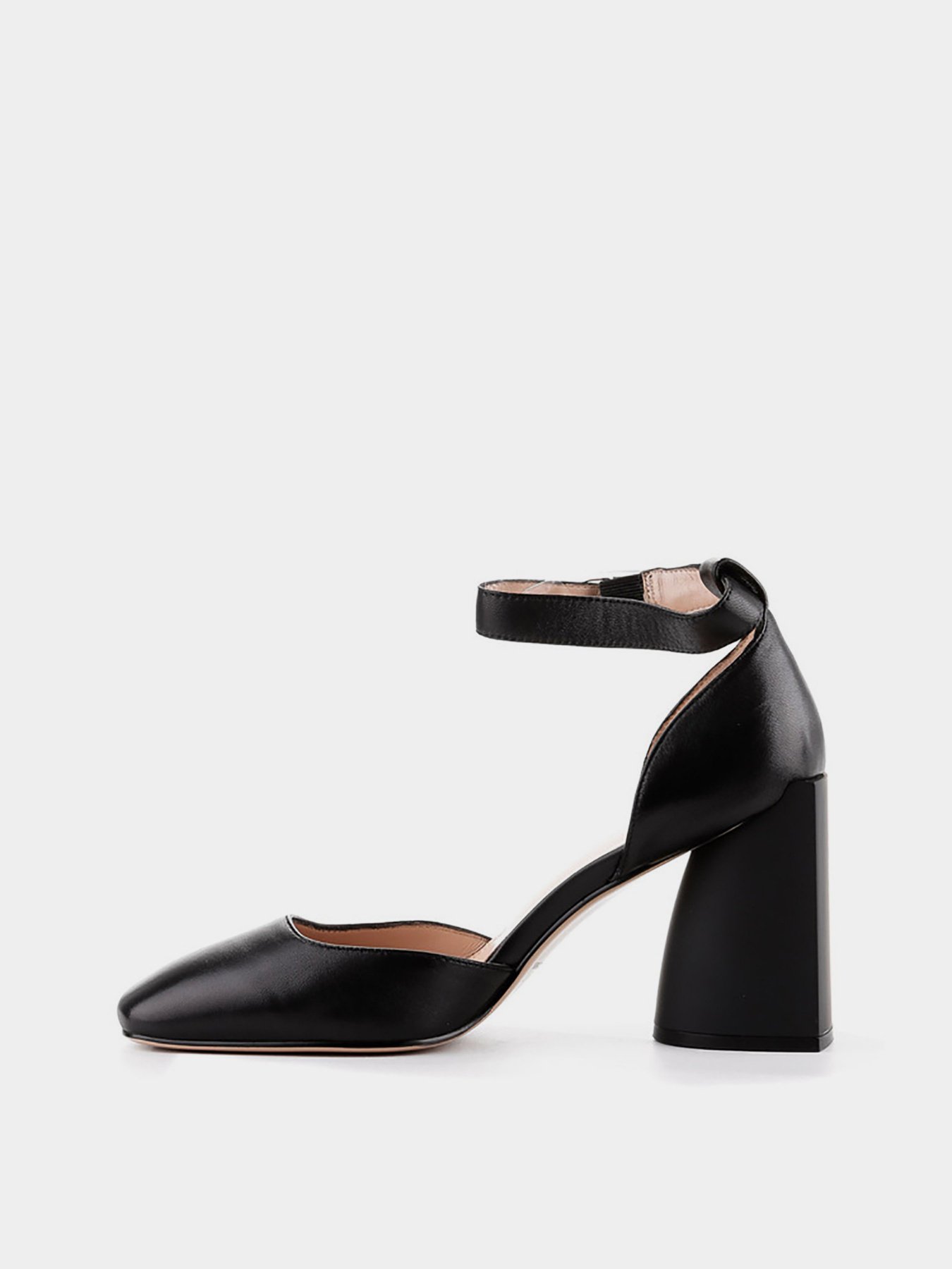 Туфли и лоферы LeBERDES модель 00000014646 Фото