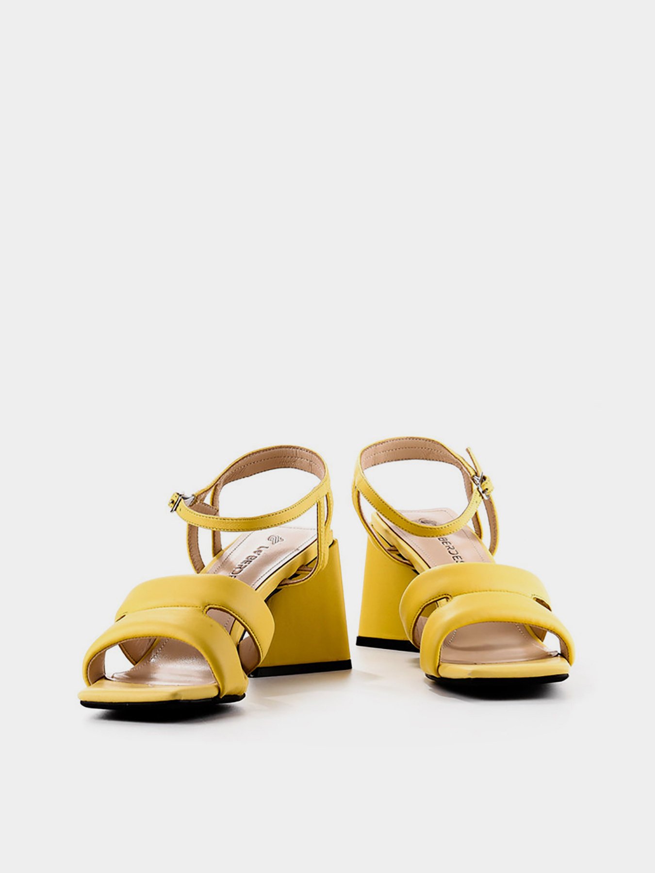 Босоножки LeBERDES модель 00000014651 Фото