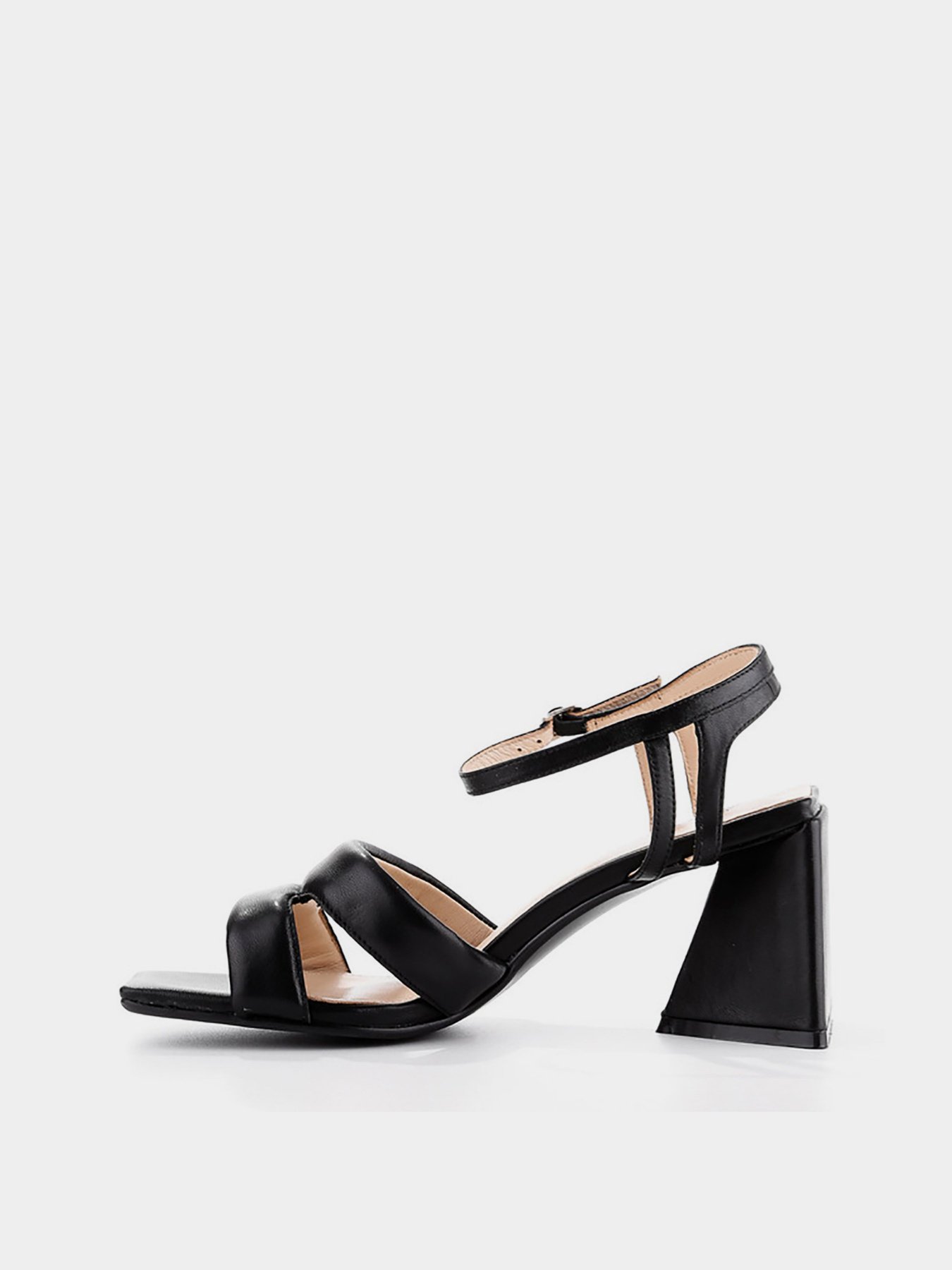 Босоножки LeBERDES модель 00000014652 Фото