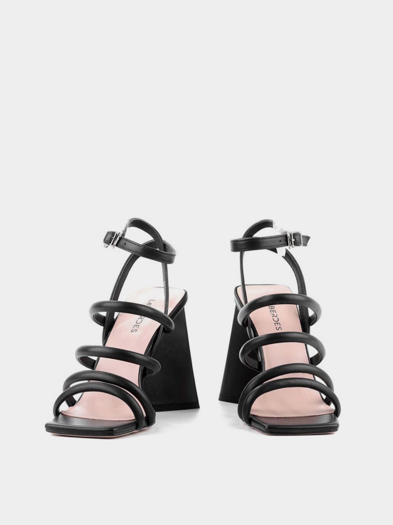 Босоножки LeBERDES модель 00000014746 Фото