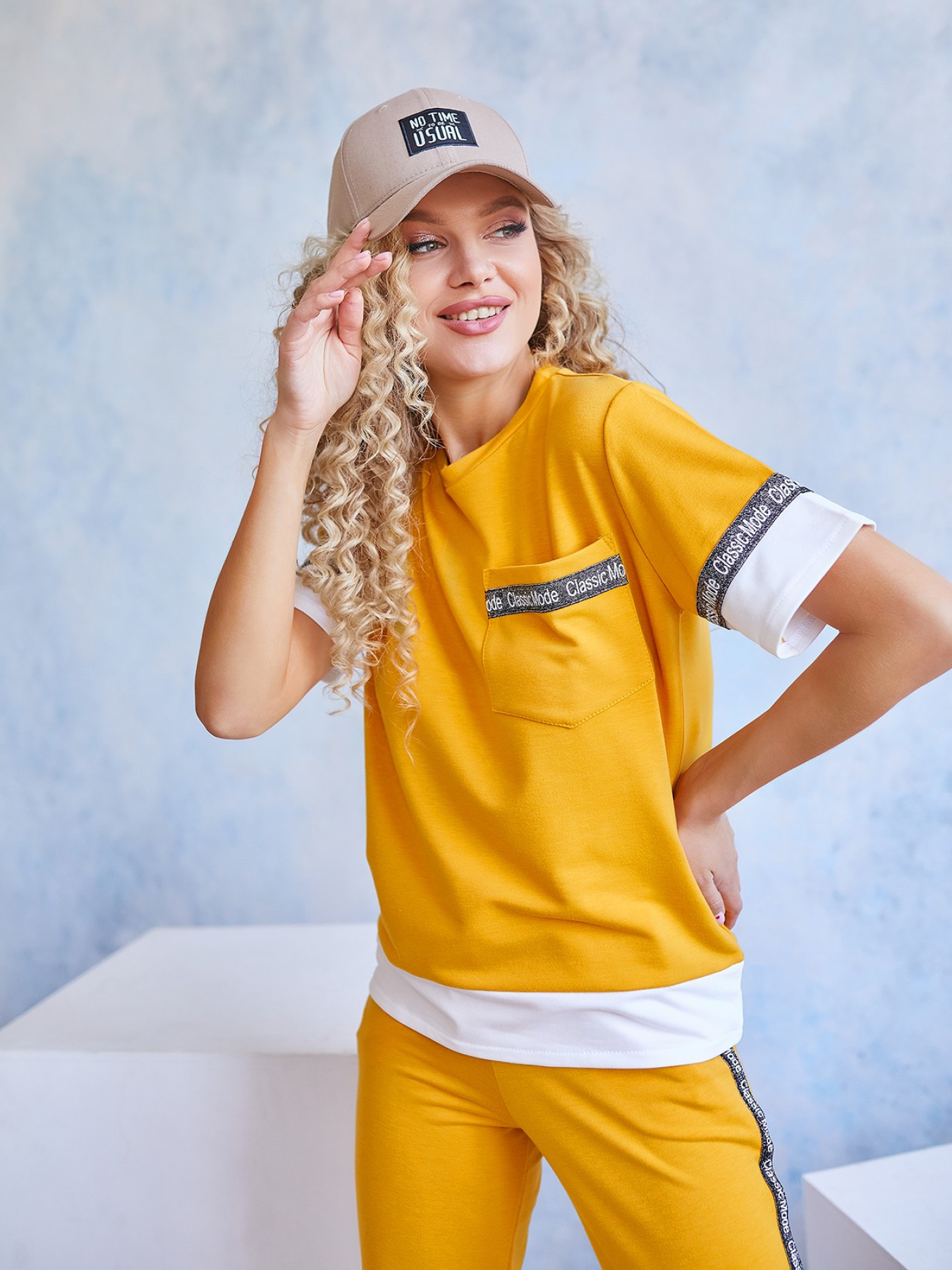 Спортивный комплект ISSA Plus модель 11960_mustard Спортивный комплект ISSA Plus модель 11960_mustard Фото