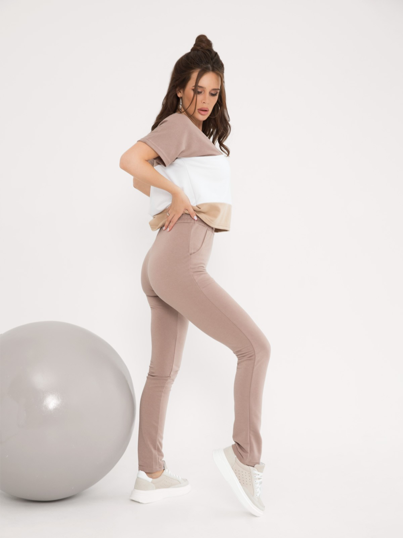 Повседневный костюм ISSA Plus модель 12775_beige Повседневный костюм ISSA Plus модель 12775_beige Фото