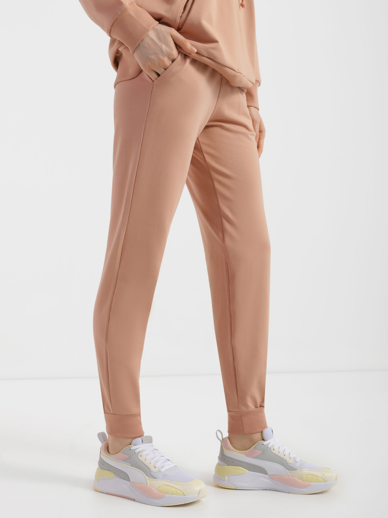 Штаны спортивные Роза модель 200124-3 Фото