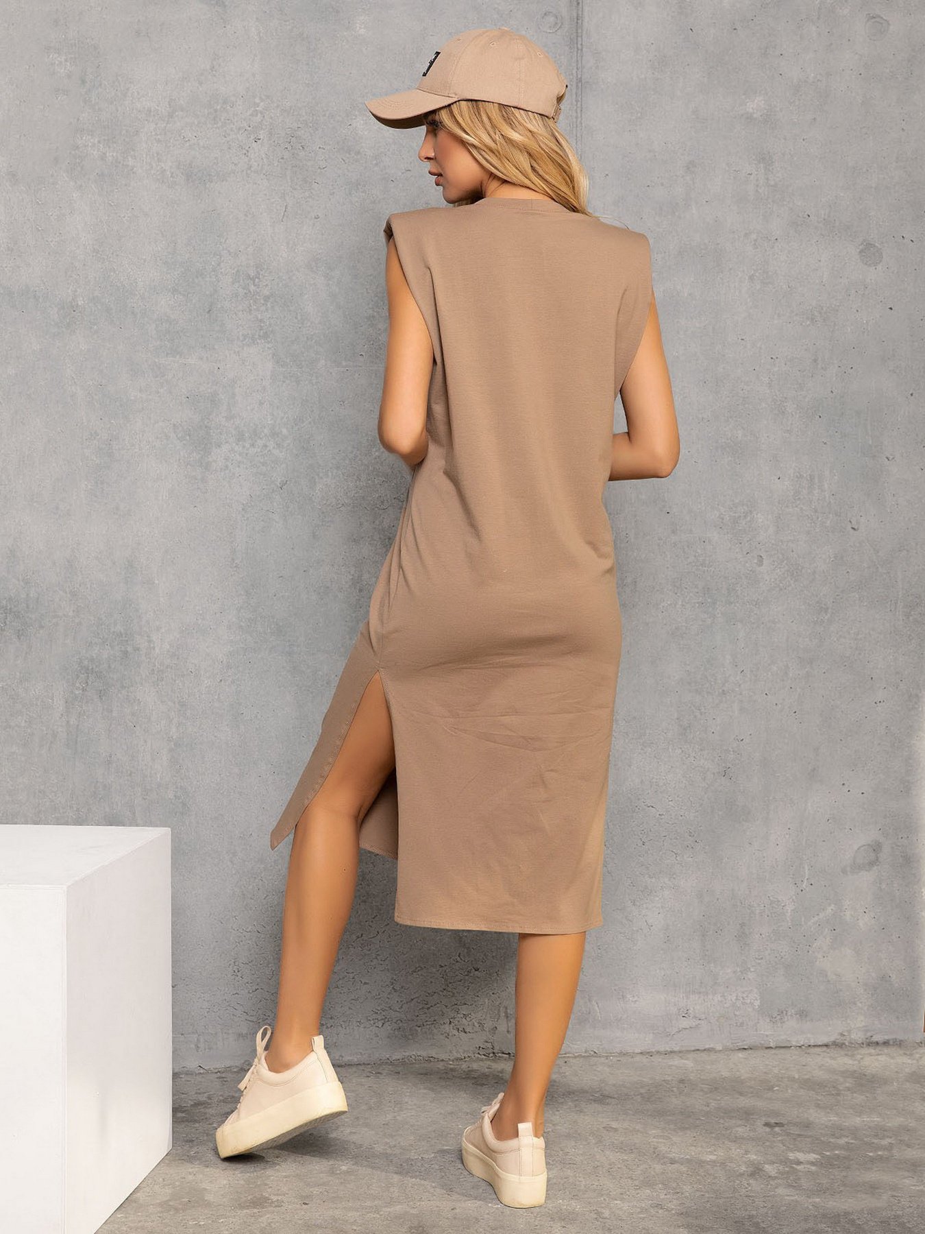 Сукні ISSA Plus модель SA-257_beige Сукні ISSA Plus модель SA-257_beige Фото