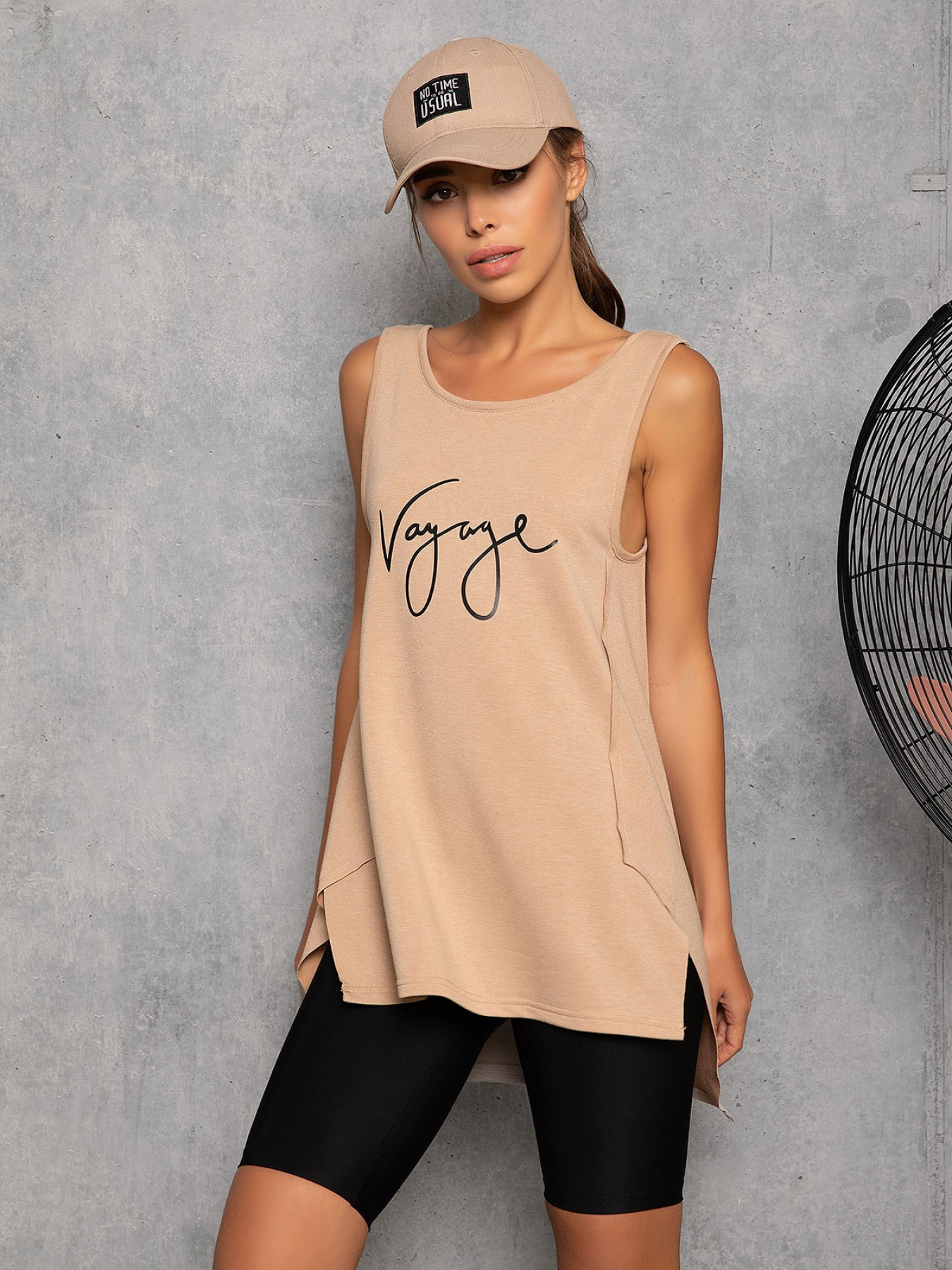 Спортивна майка ISSA Plus модель 12769_beige Фото