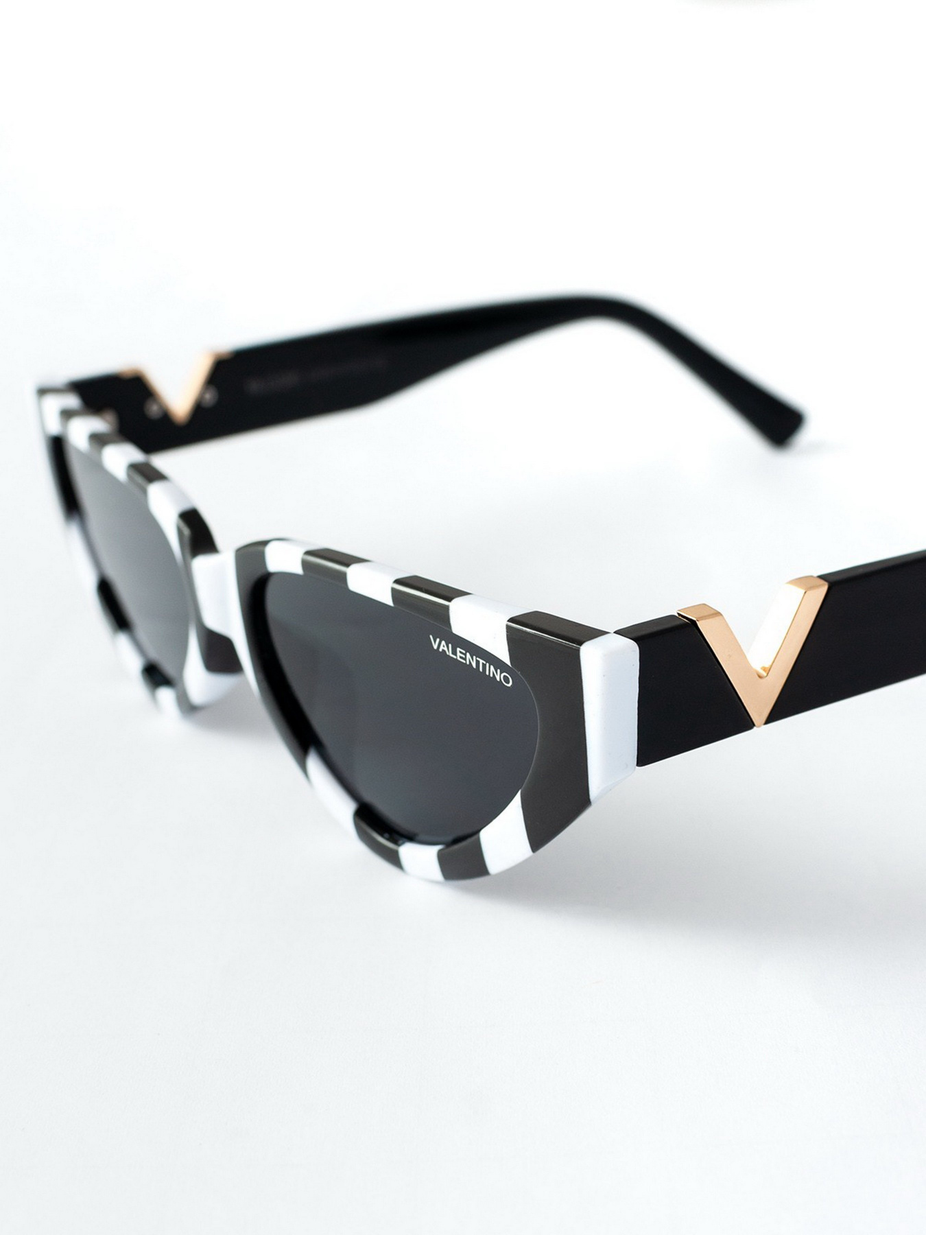 Окуляри ISSA Plus модель O1-42_blackwhite Фото