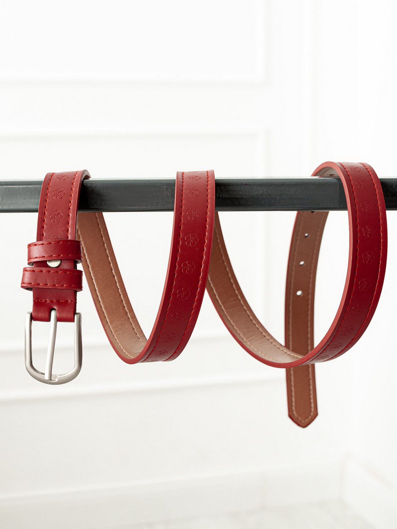 Ремни ISSA Plus модель R1-105_red Фото