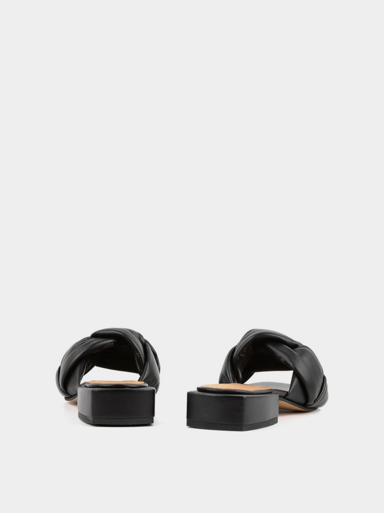 Шлепанцы LeBERDES модель 00000012615 Фото