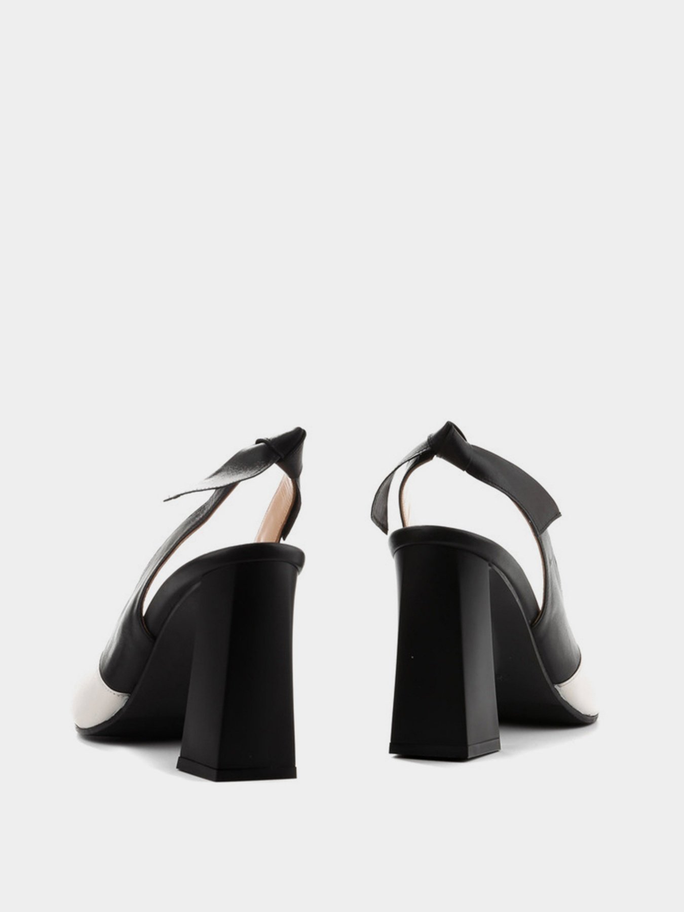 Босоножки LeBERDES модель 00000014853 Фото