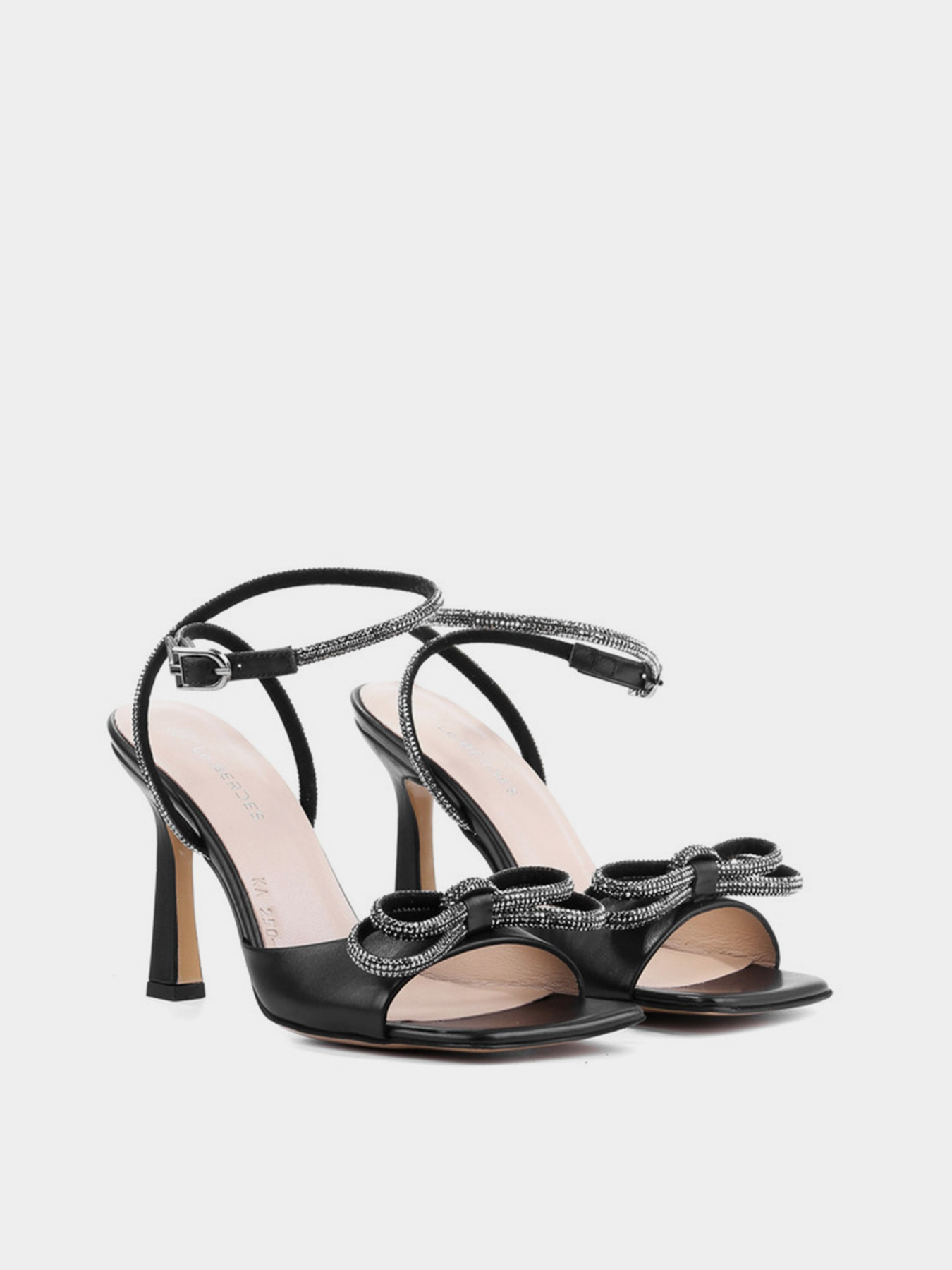 Босоніжки LeBERDES модель 00000014858 Фото