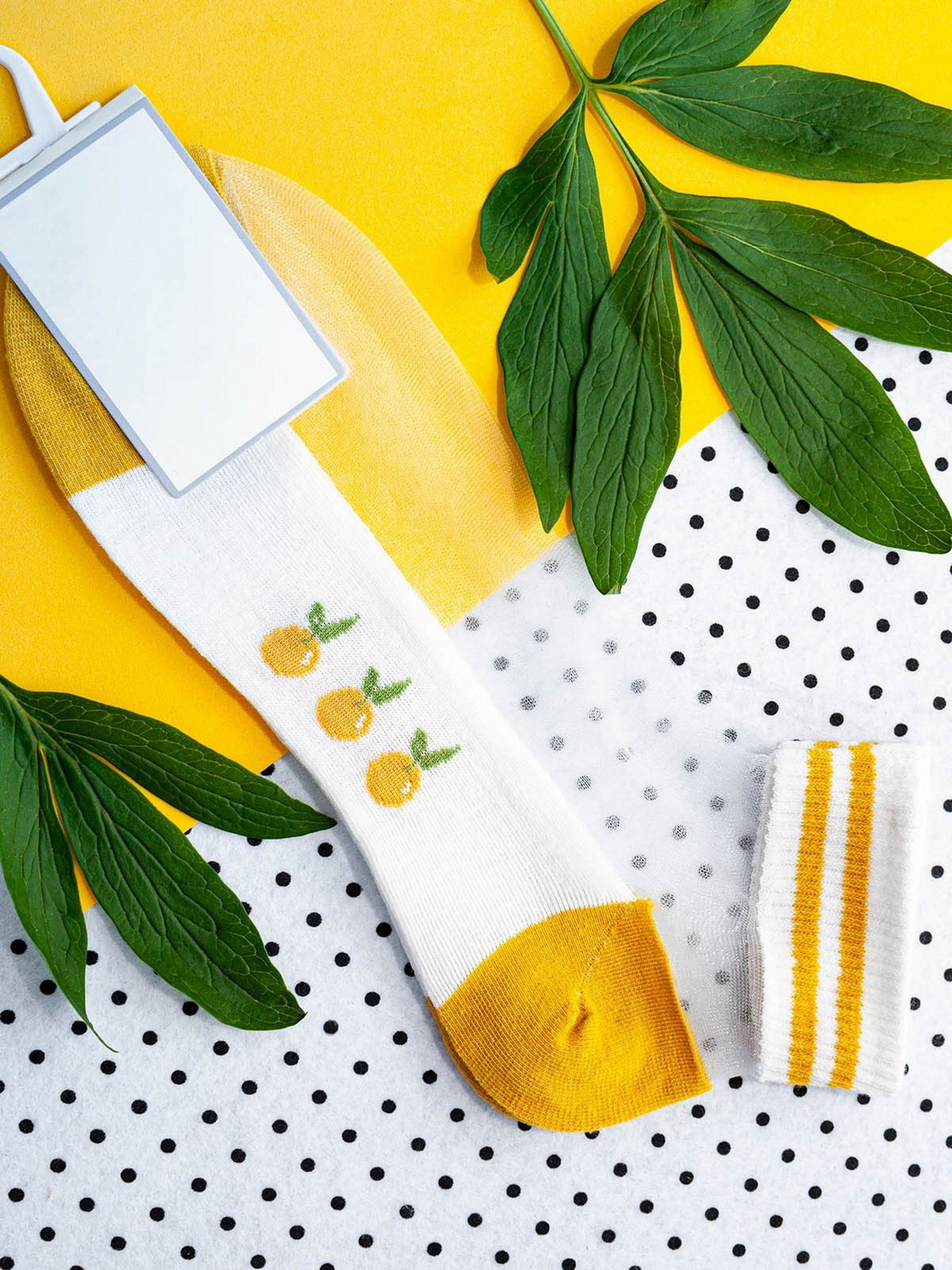 Носки и гольфы ISSA Plus модель NS-47_whiteyellow Фото