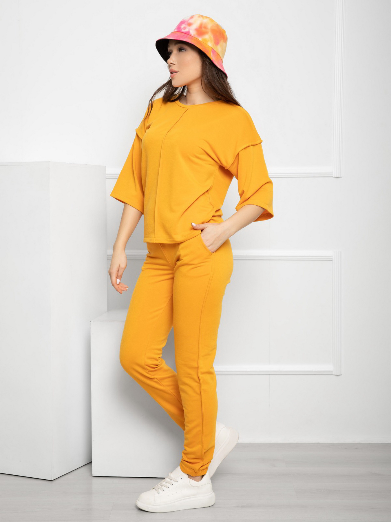 Спортивний костюм ISSA Plus модель 11970_mustard Фото