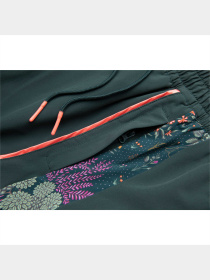 Штаны спортивные PUMA x Liberty Track Pants модель 532528 Штаны спортивные PUMA x Liberty Track Pants модель 532528 Фото