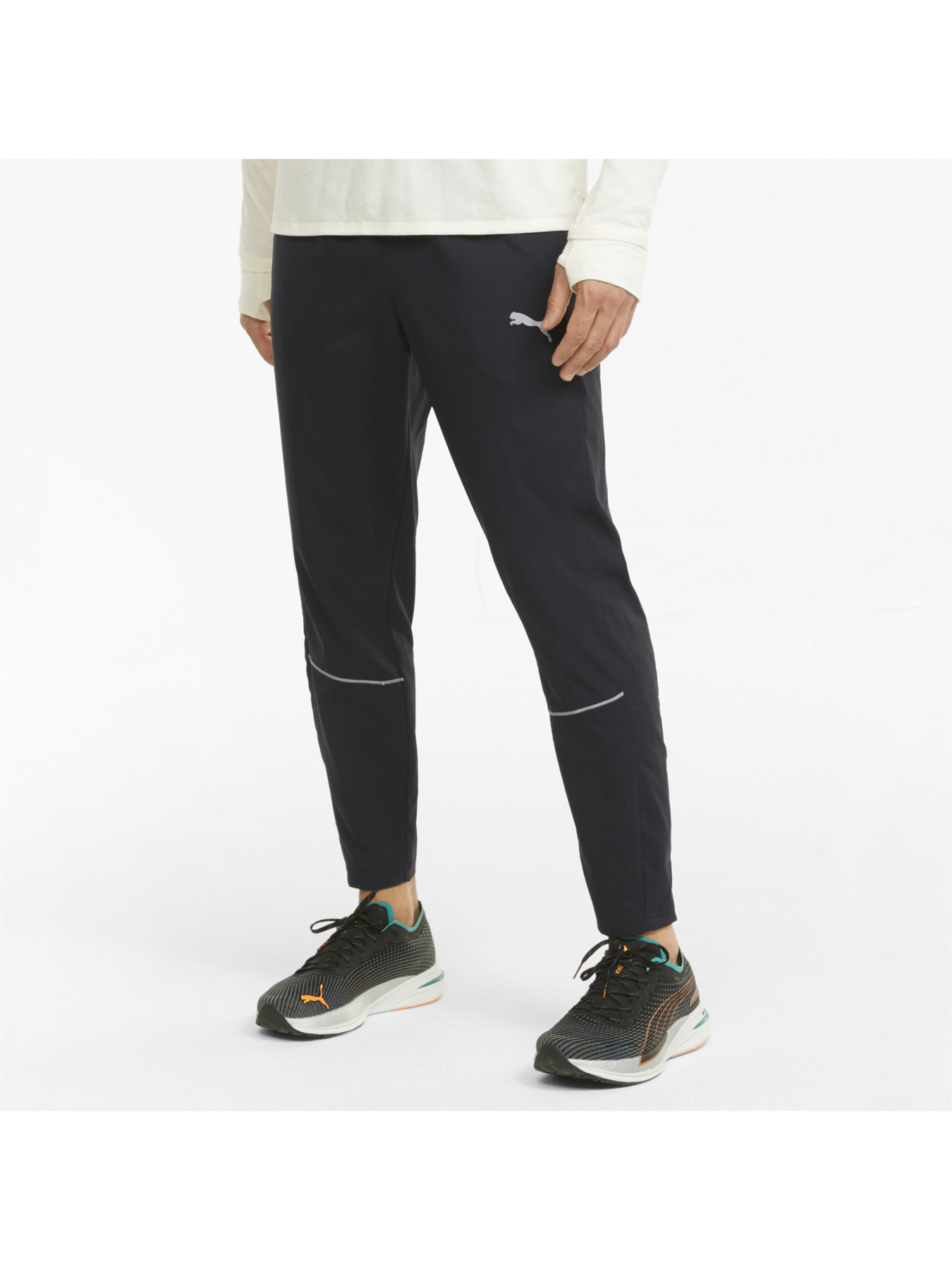 Брюки PUMA Run Tapered Pant M модель 520858 Фото