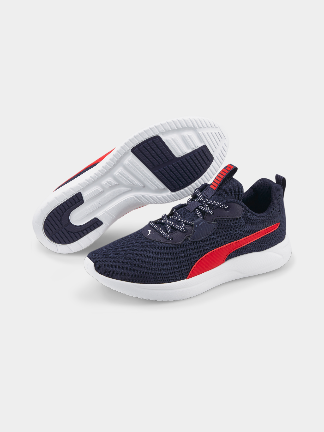 Кроссовки повседневные PUMA Resolve Smooth модель 376219 Кроссовки повседневные PUMA Resolve Smooth модель 376219 Фото