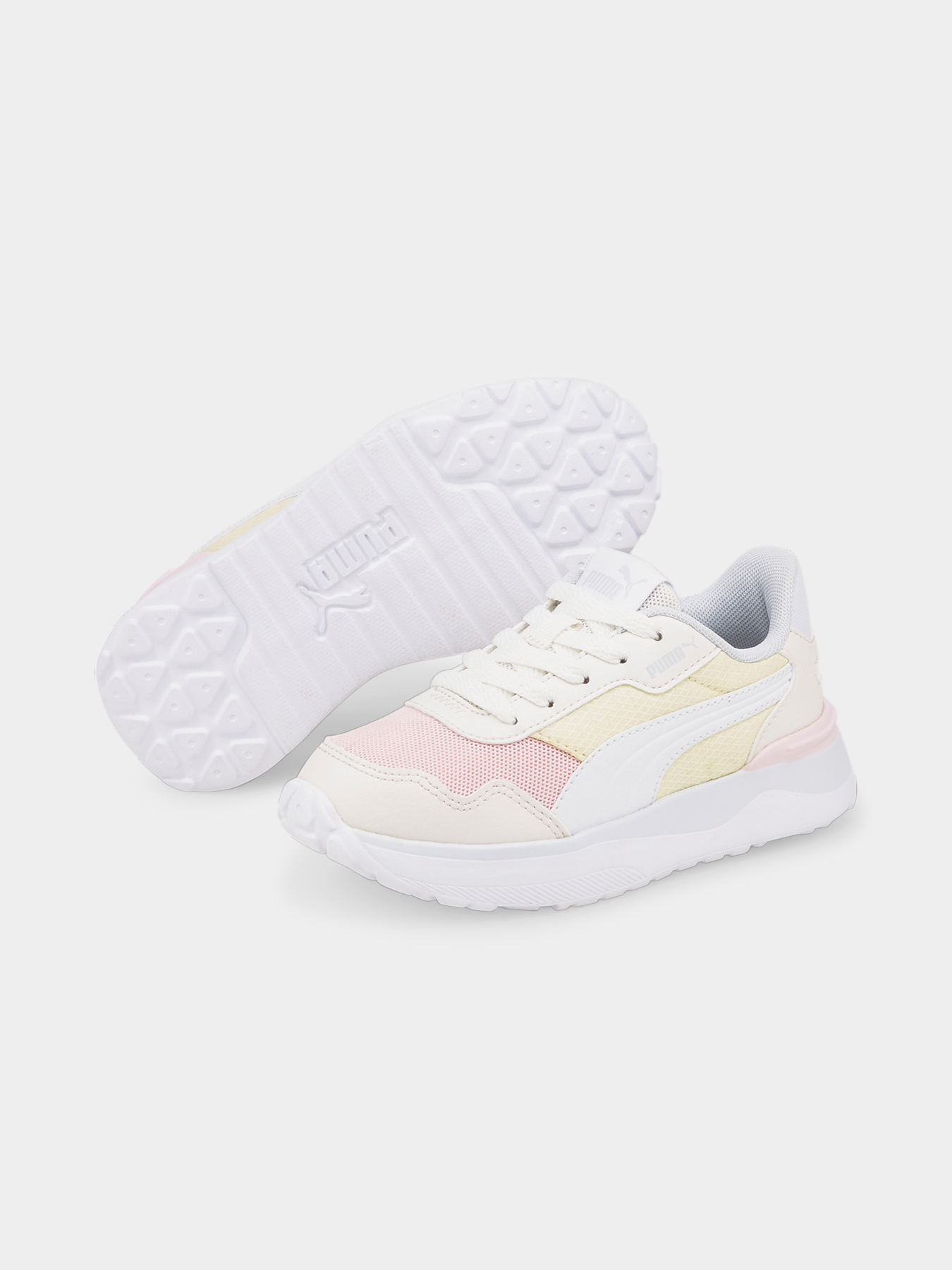 Кросівки повсякденні PUMA R78 Voyage Ps модель 382049 Фото