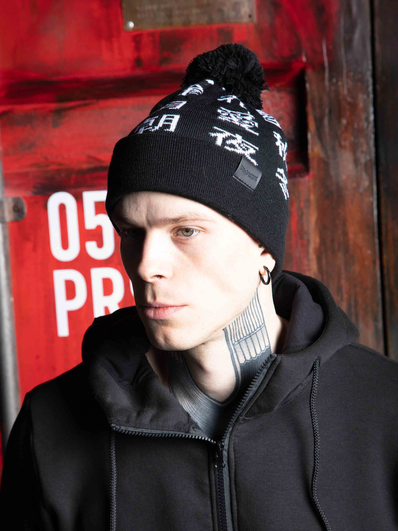 Шапка Custom Wear модель cw-cap-3590 Фото