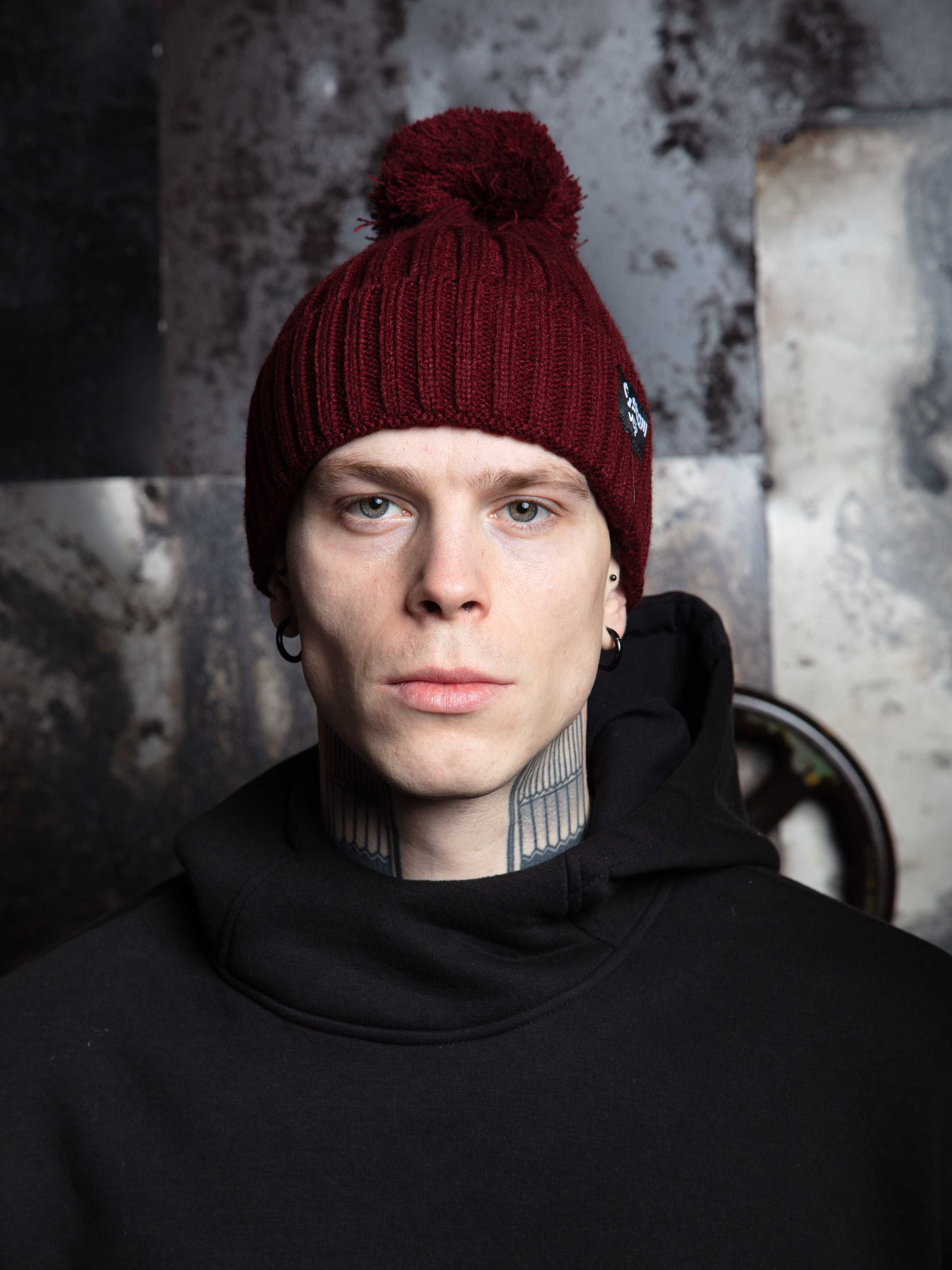 Шапка Custom Wear модель cw-cap-8248 Шапка Custom Wear модель cw-cap-8248 Фото