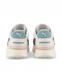 Кроссовки повседневные PUMA R78 Voyage Premium модель 382718 Кроссовки повседневные PUMA R78 Voyage Premium модель 382718 Фото