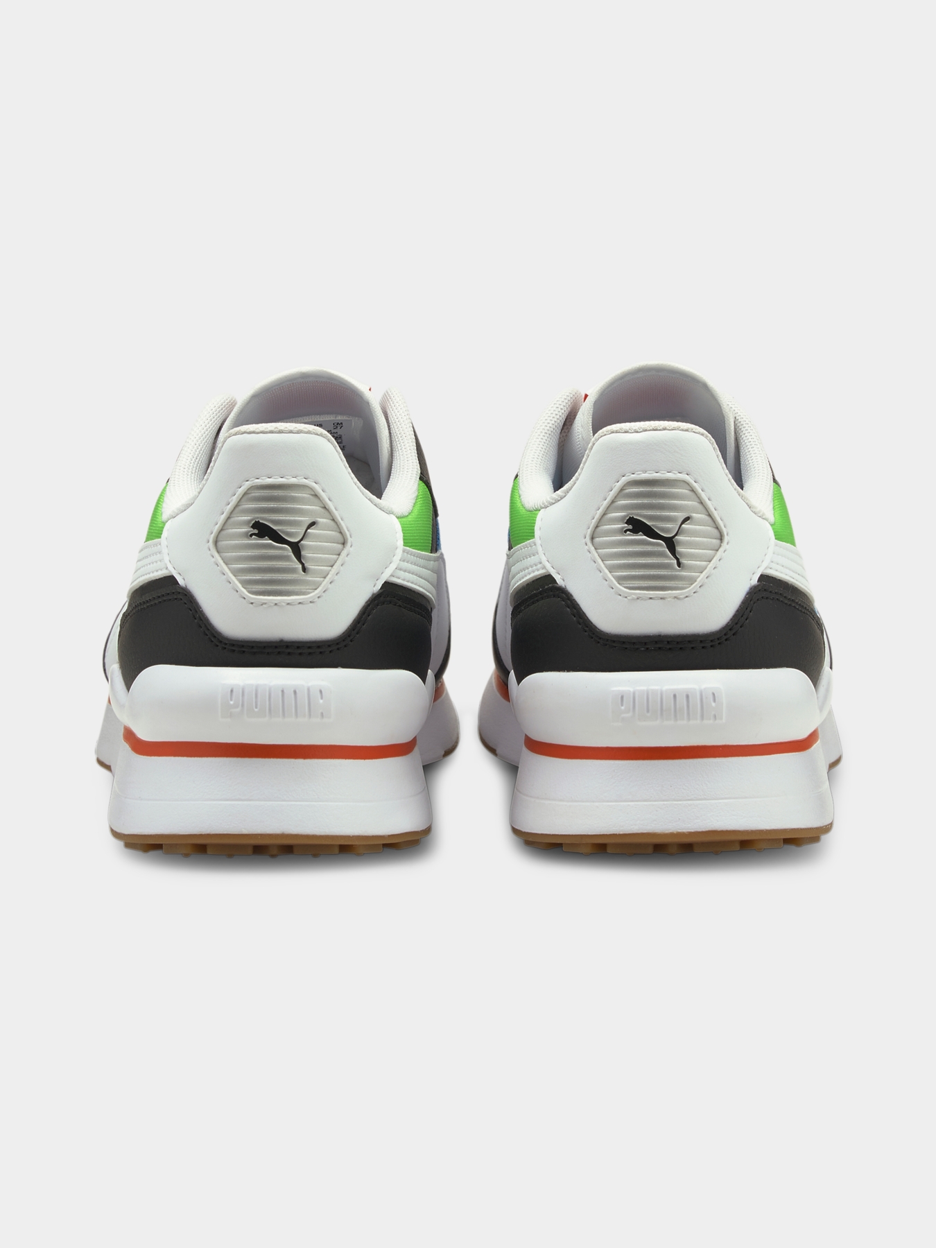 Кроссовки PUMA R78 Futr модель 374895 Фото