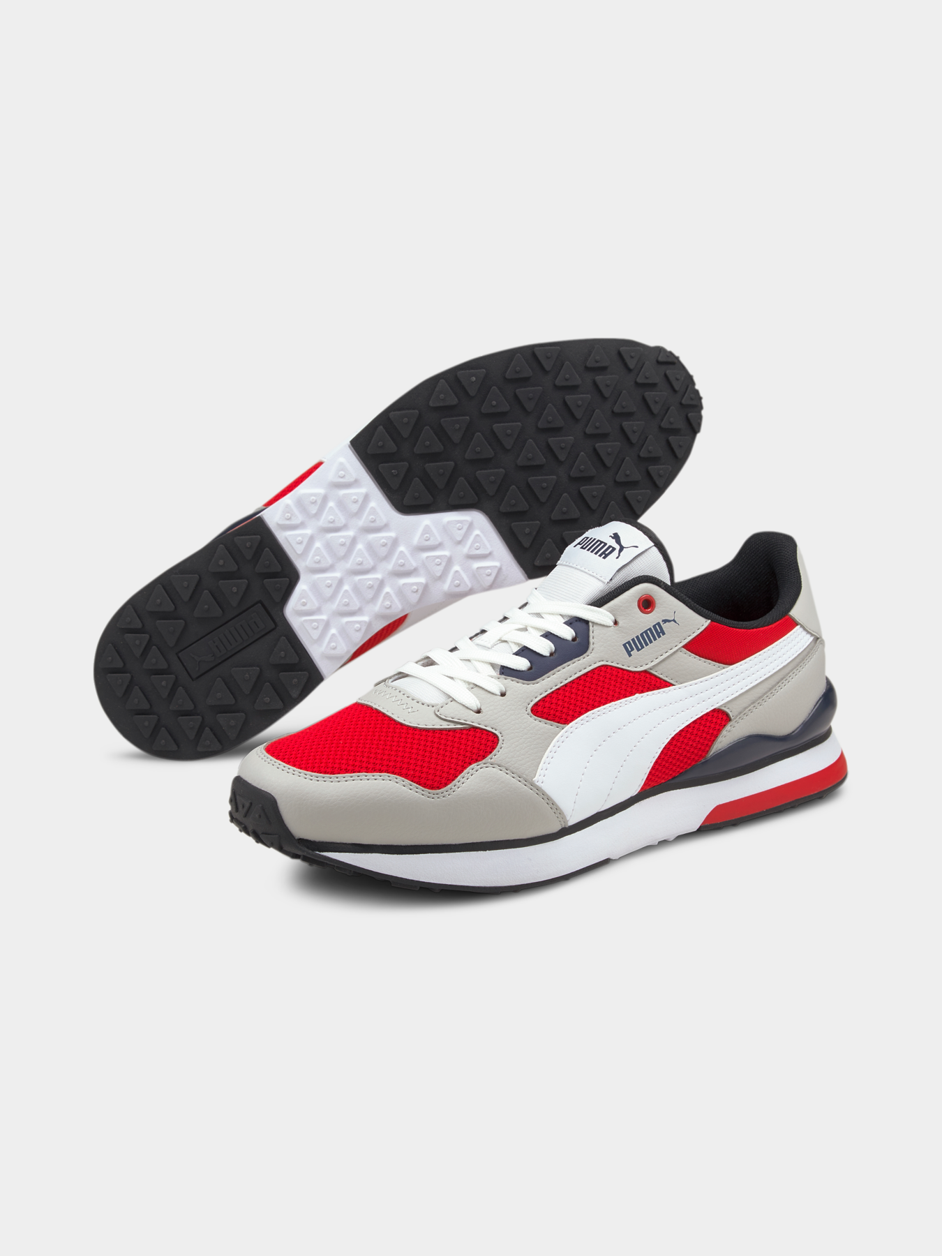 Кросівки повсякденні PUMA R78 Futr модель 374895 Фото