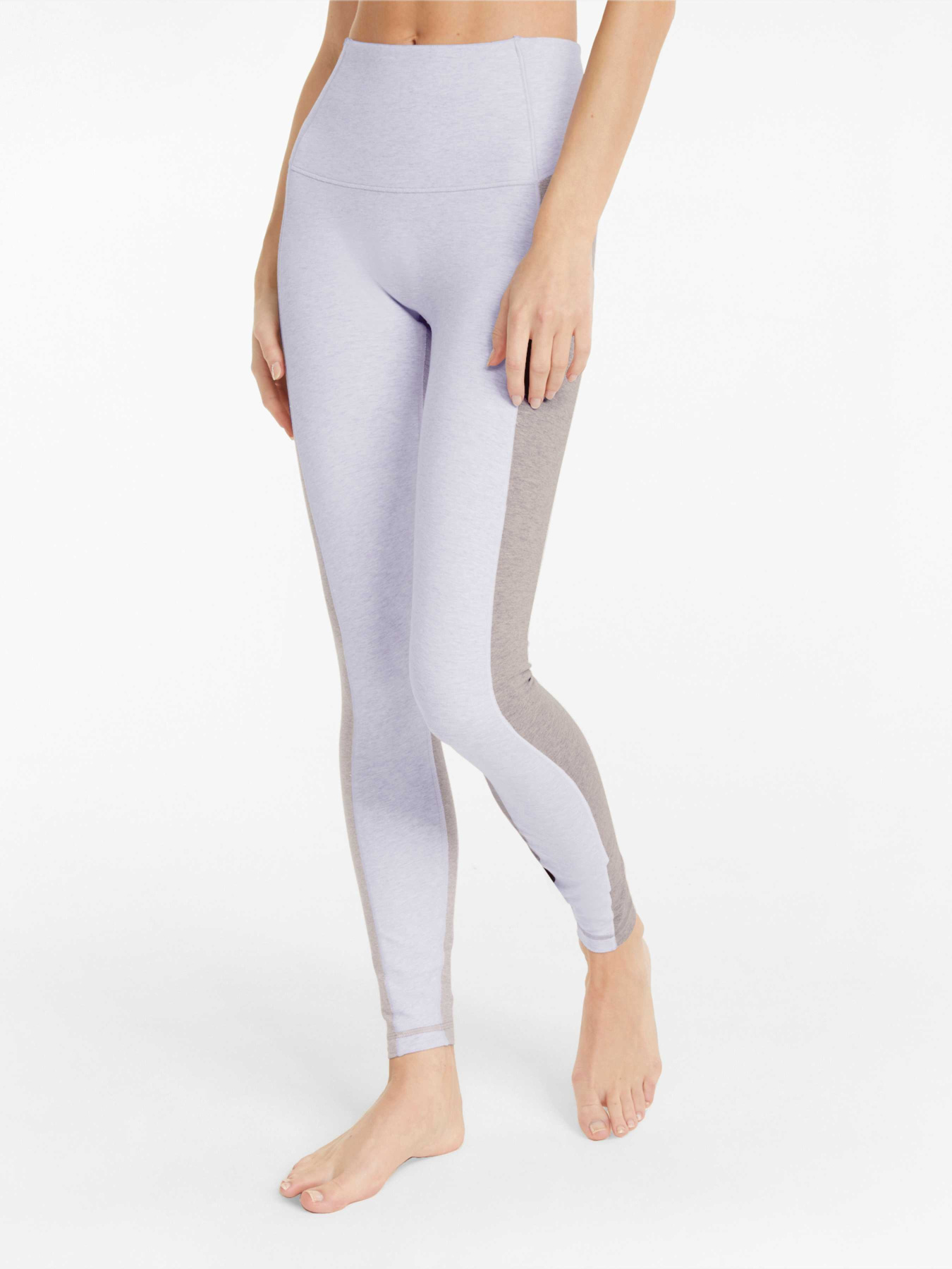 Леггинсы спортивные PUMA модель 521464 Леггинсы спортивные PUMA модель 521464 Фото