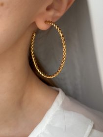 Серьги-подвески ISSA Plus модель AK-19_gold Фото