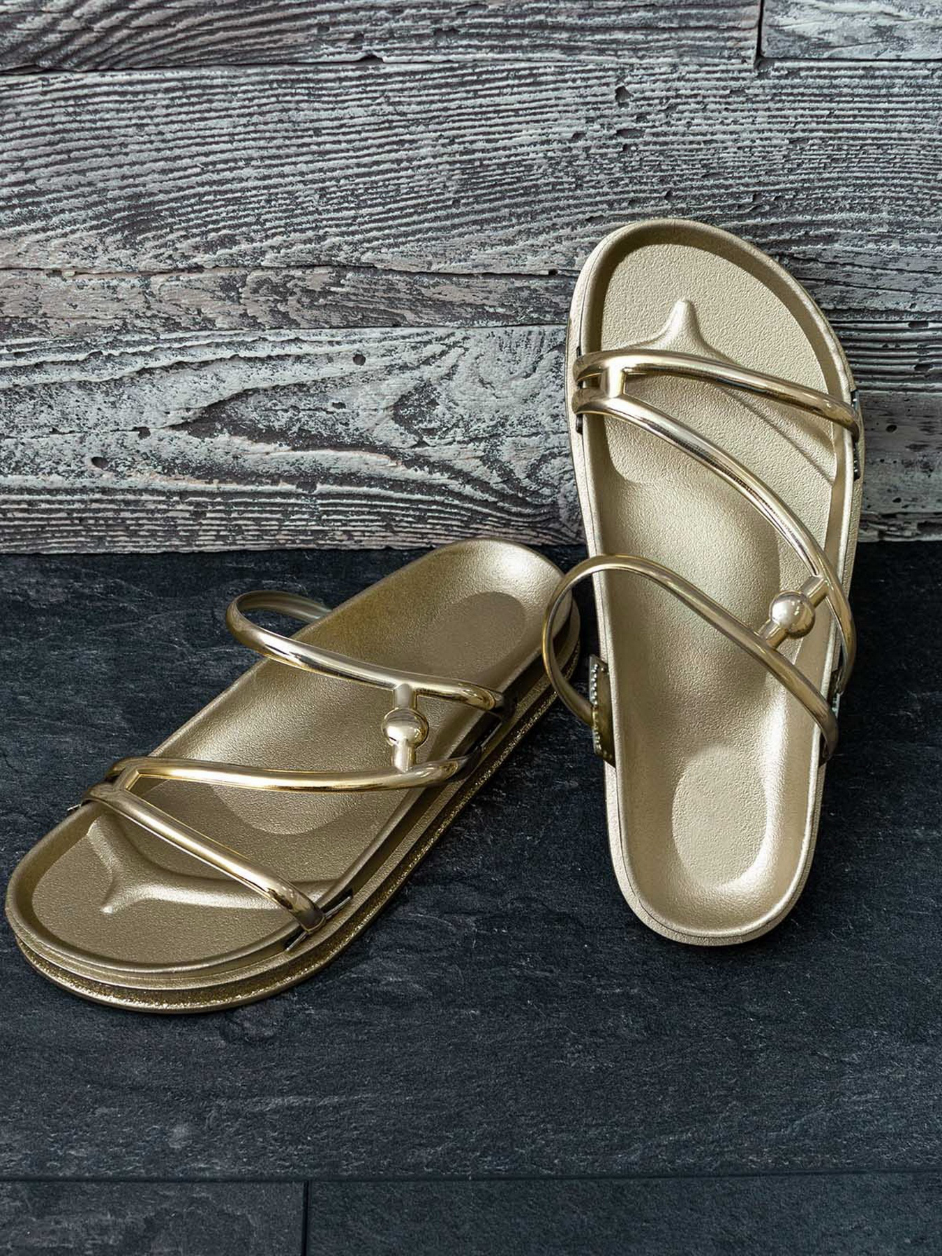 Шльопанці ISSA Plus модель OB2-66_gold Шльопанці ISSA Plus модель OB2-66_gold Фото