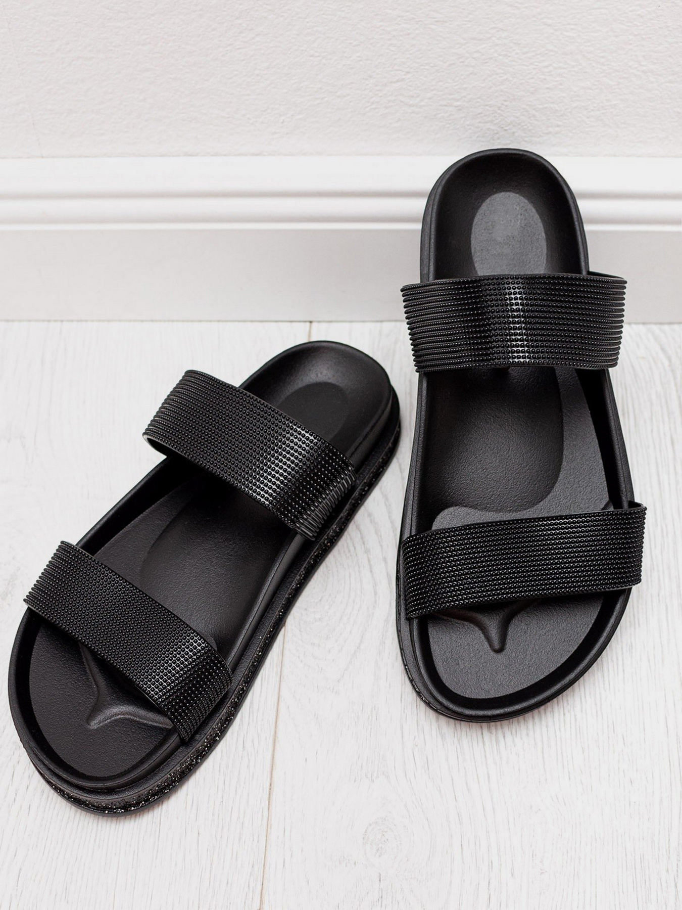 Шлепанцы ISSA Plus модель OB2-67_black Фото