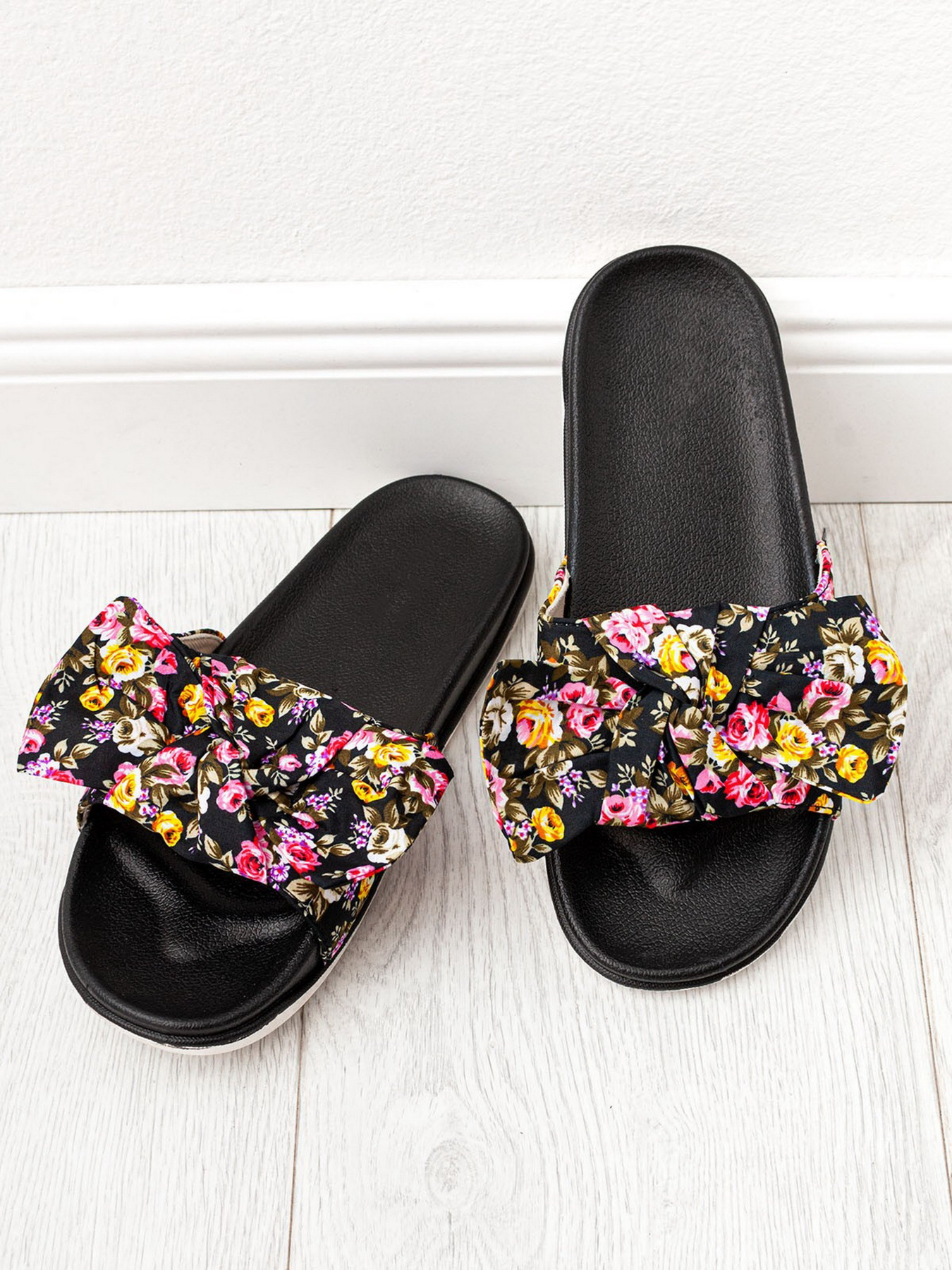 Шлепанцы ISSA Plus модель OB2-74_black Шлепанцы ISSA Plus модель OB2-74_black Фото