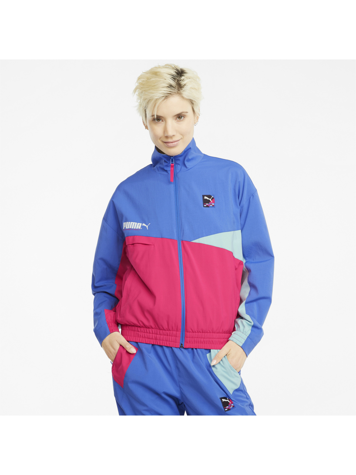 Демисезонная куртка PUMA Intl Track Jacket модель 589839 Фото
