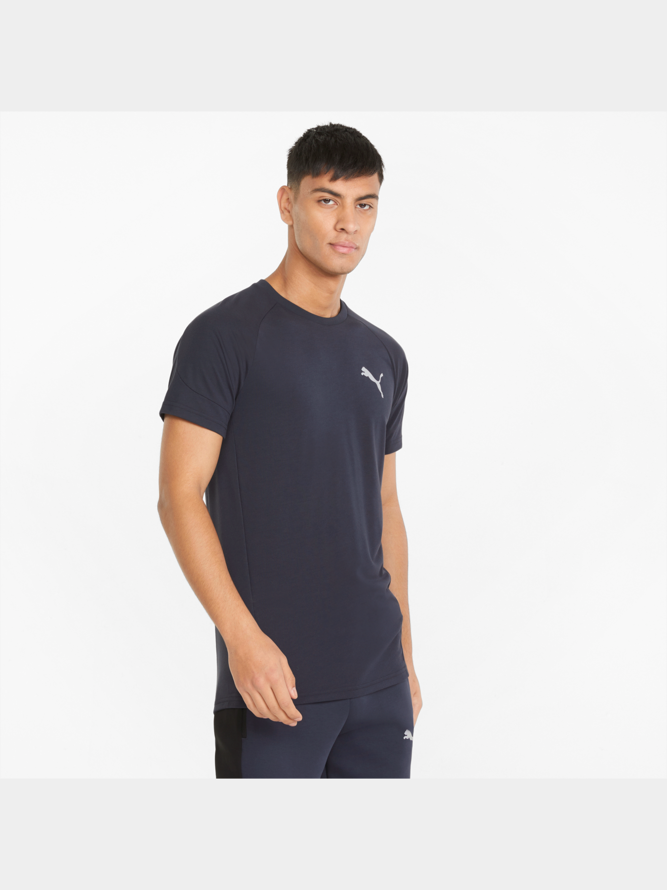 Футболка PUMA Evostripe Tee модель 847394 Футболка PUMA Evostripe Tee модель 847394 Фото