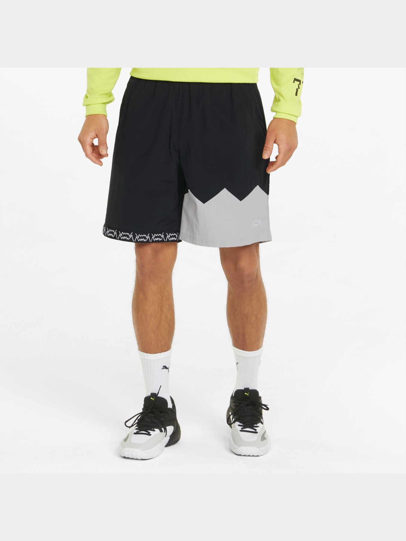 Шорти спортивні PUMA Jaws Woven Short модель 534186 Фото
