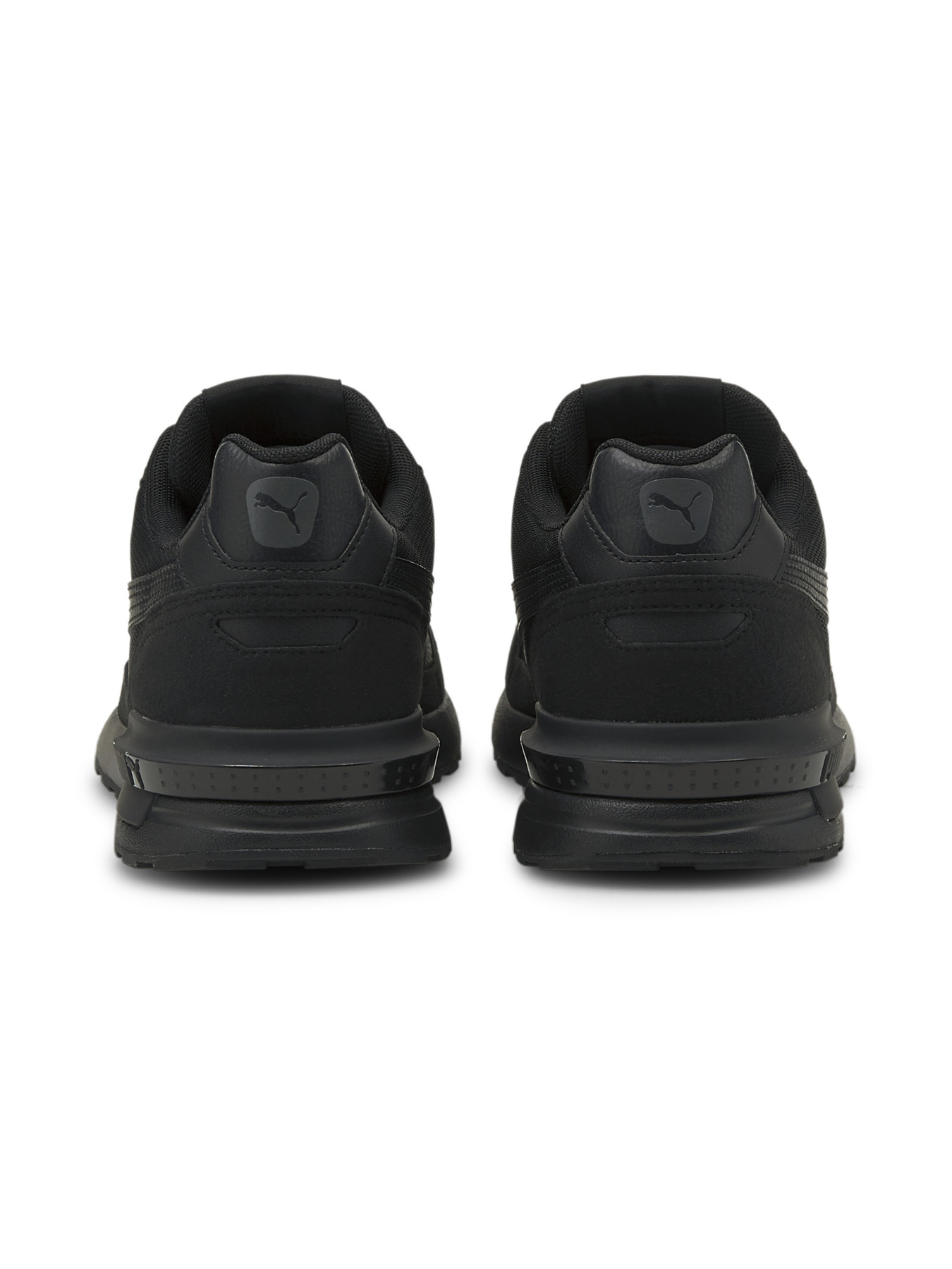 Кросівки PUMA Graviton модель 380738 Фото