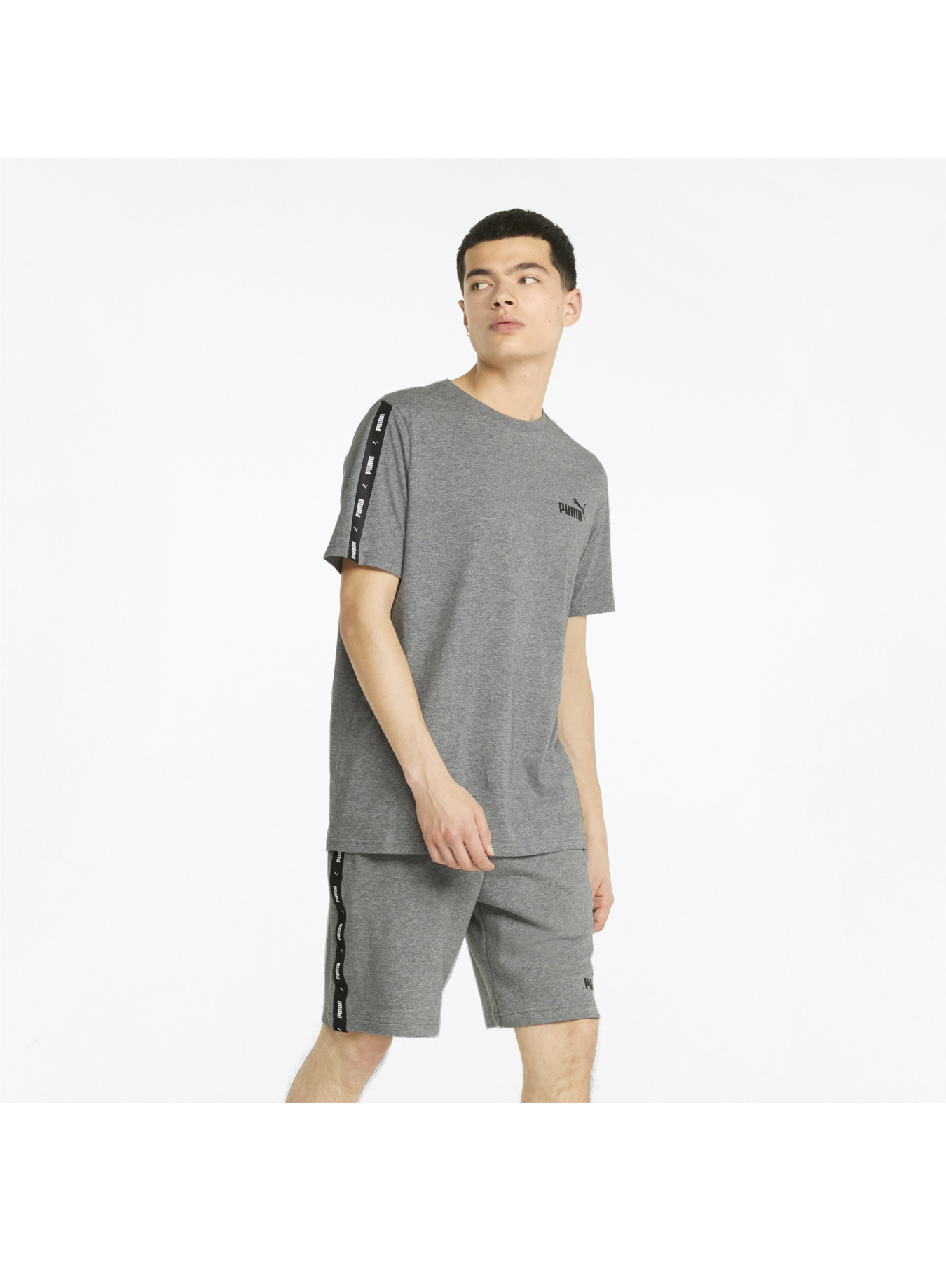 Футболка PUMA Ess+ Tape Tee модель 847382 Фото