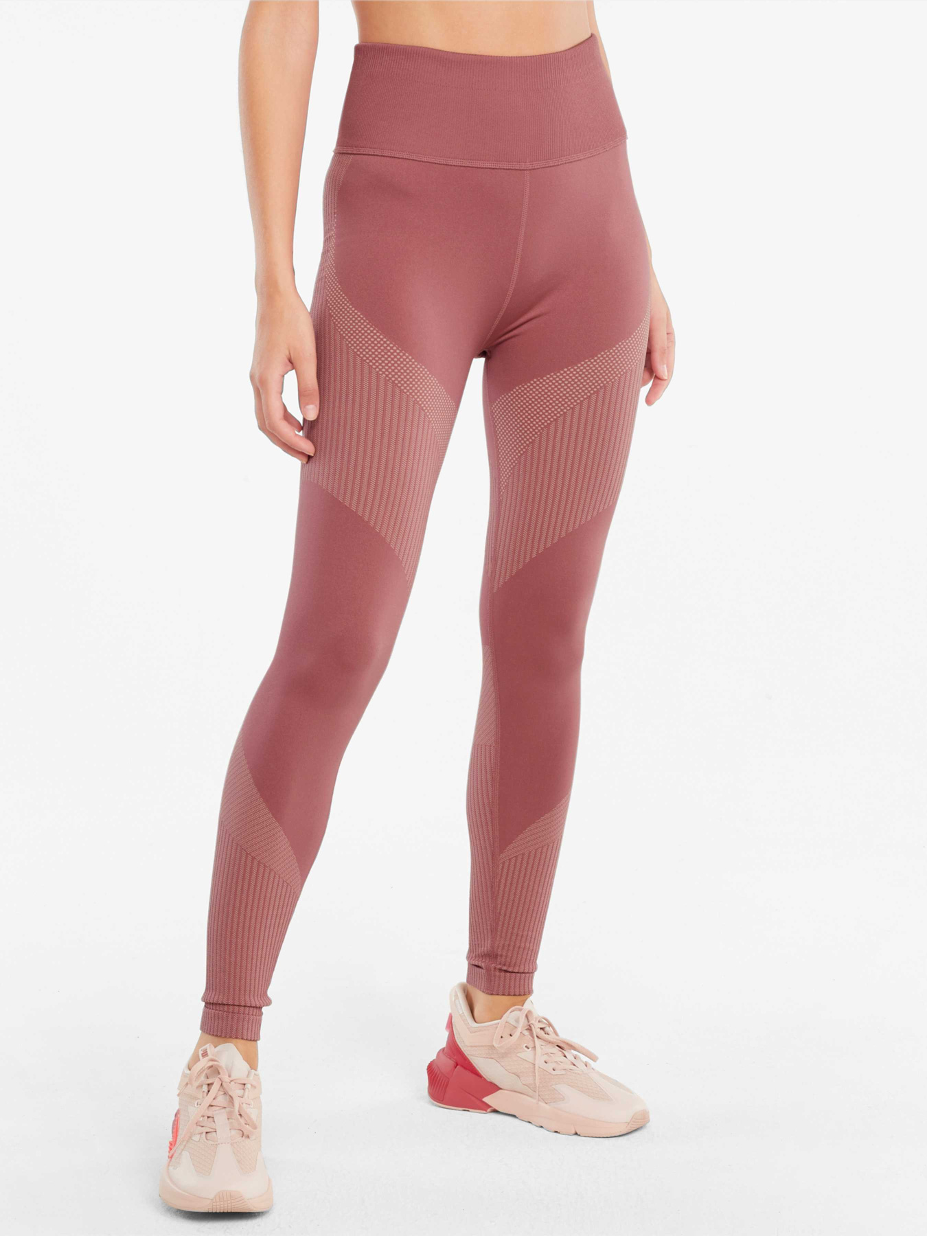 Спортивные леггинсы PUMA Train Seamless Hw 7/8 Tight модель 521052 Фото