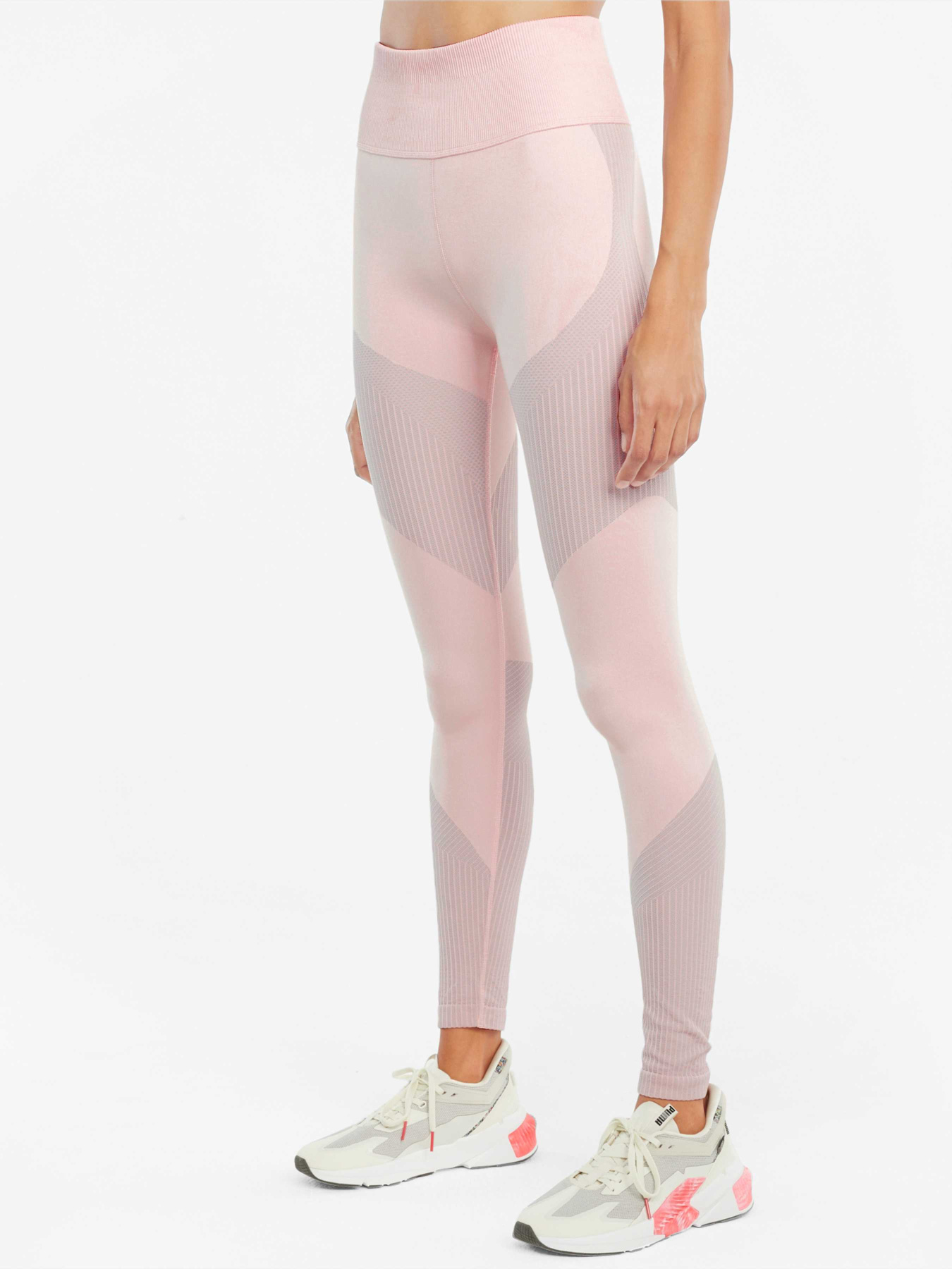 Спортивные леггинсы PUMA Train Seamless Hw 7/8 Tight модель 521052 Фото