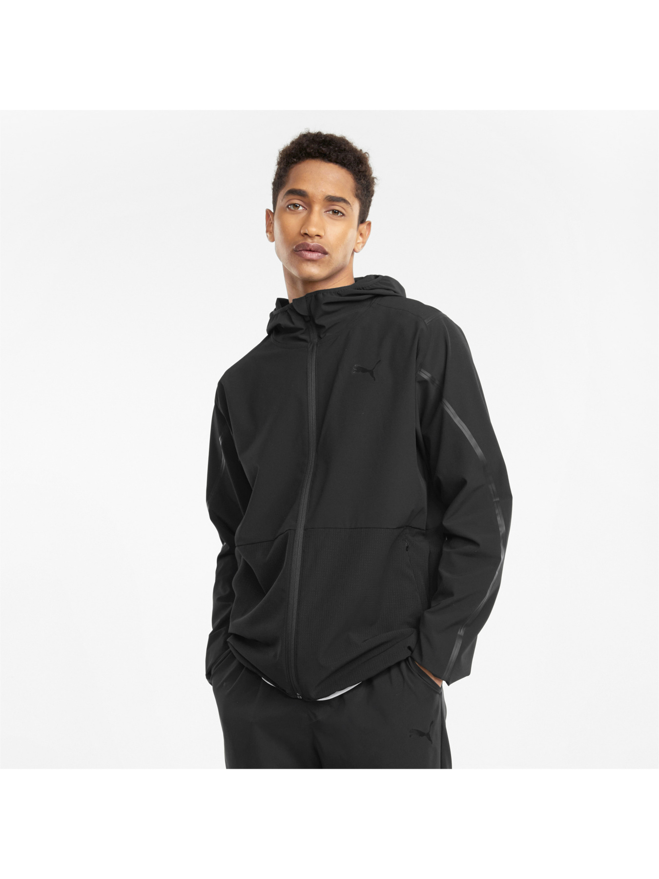 Куртки и дубленки PUMA модель 520875 Фото