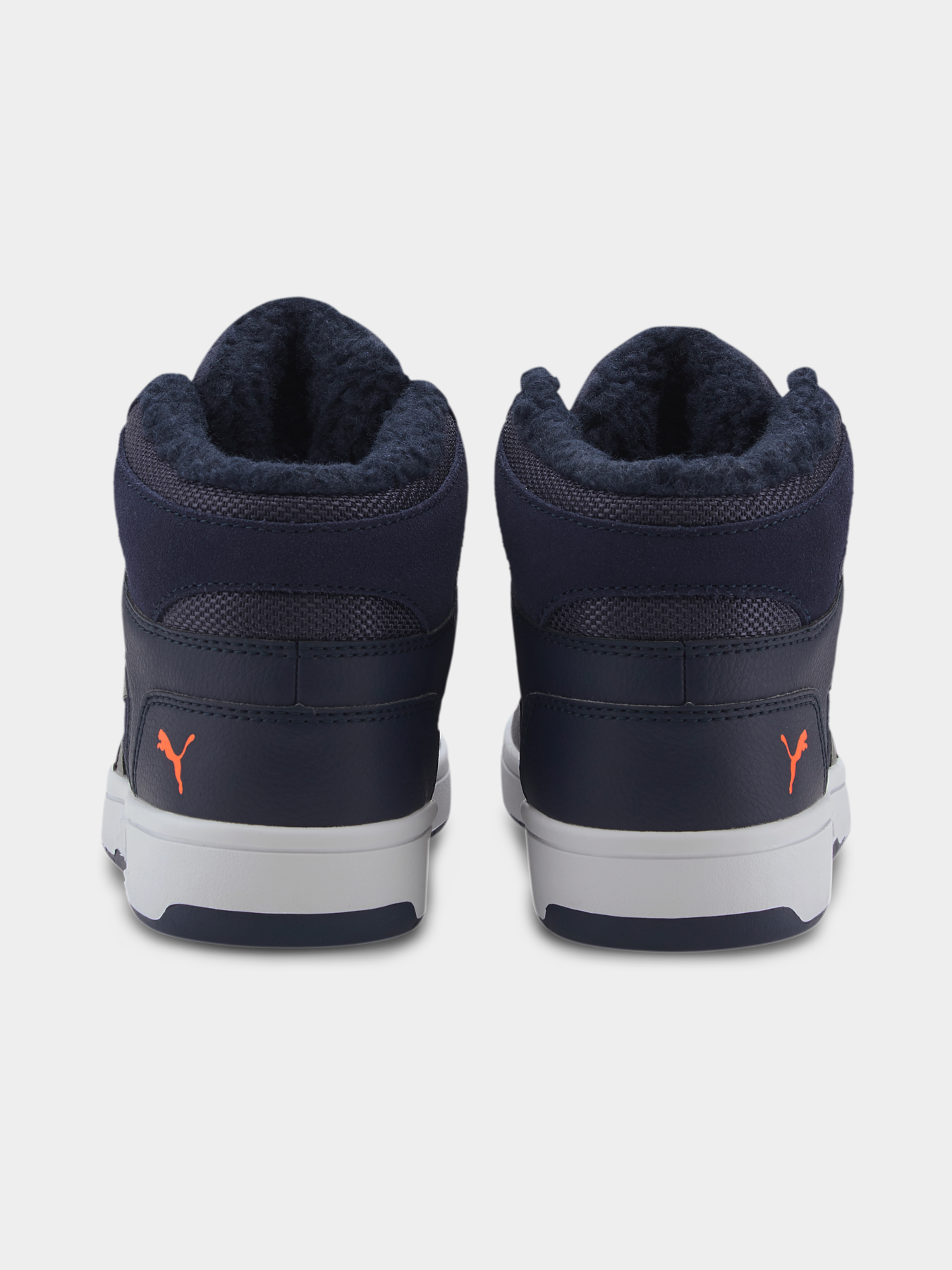 Кросівки повсякденні PUMA Rebound Layup Fur Sd Jr модель 370497 Фото