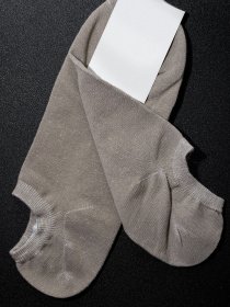 Носки и гольфы ISSA Plus модель GNS-70_beige Фото