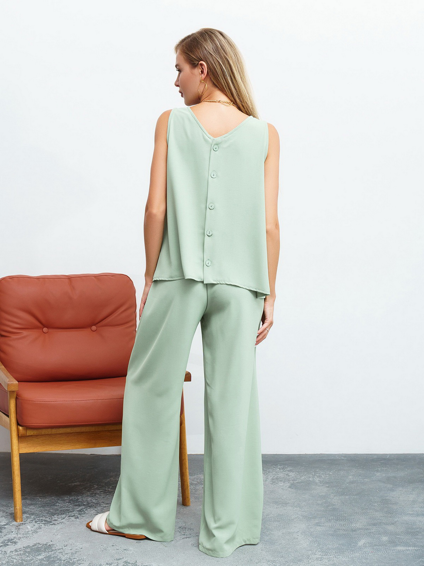 Повседневный костюм ISSA Plus модель 13451_olive Повседневный костюм ISSA Plus модель 13451_olive Фото