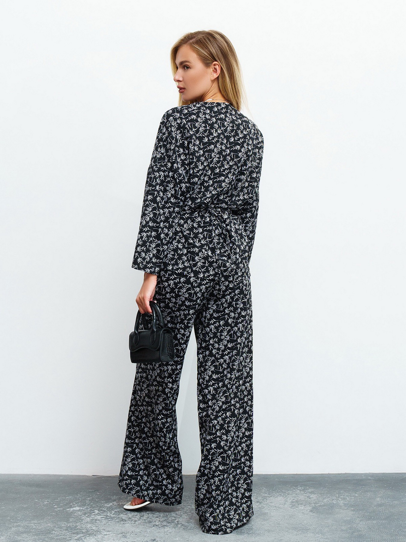 Костюм ISSA Plus модель 13453_black Фото