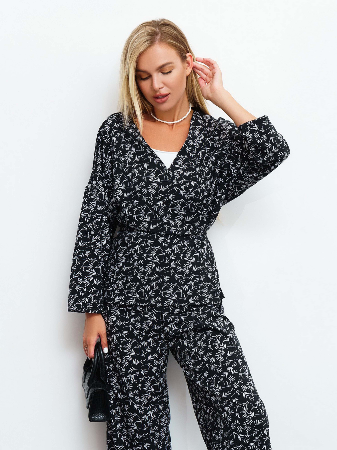 Повседневный костюм ISSA Plus модель 13453_black Фото