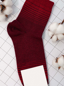 Носки и гольфы ISSA Plus модель NS-02_red Фото