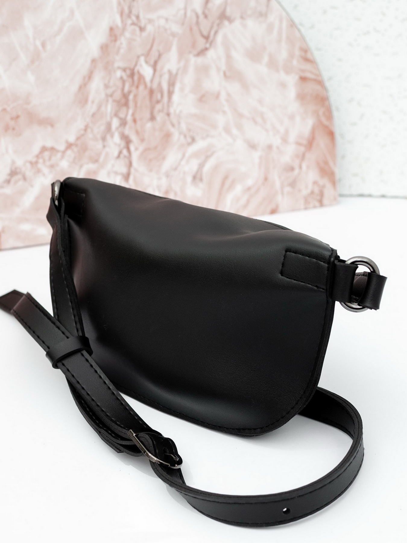 Поясная сумка ISSA Plus модель SU3-172_black Фото