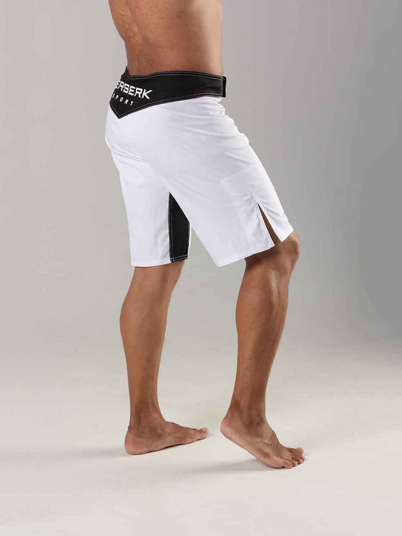 Шорты спортивные Berserk Sport модель LegacyWhiteSHRT Фото