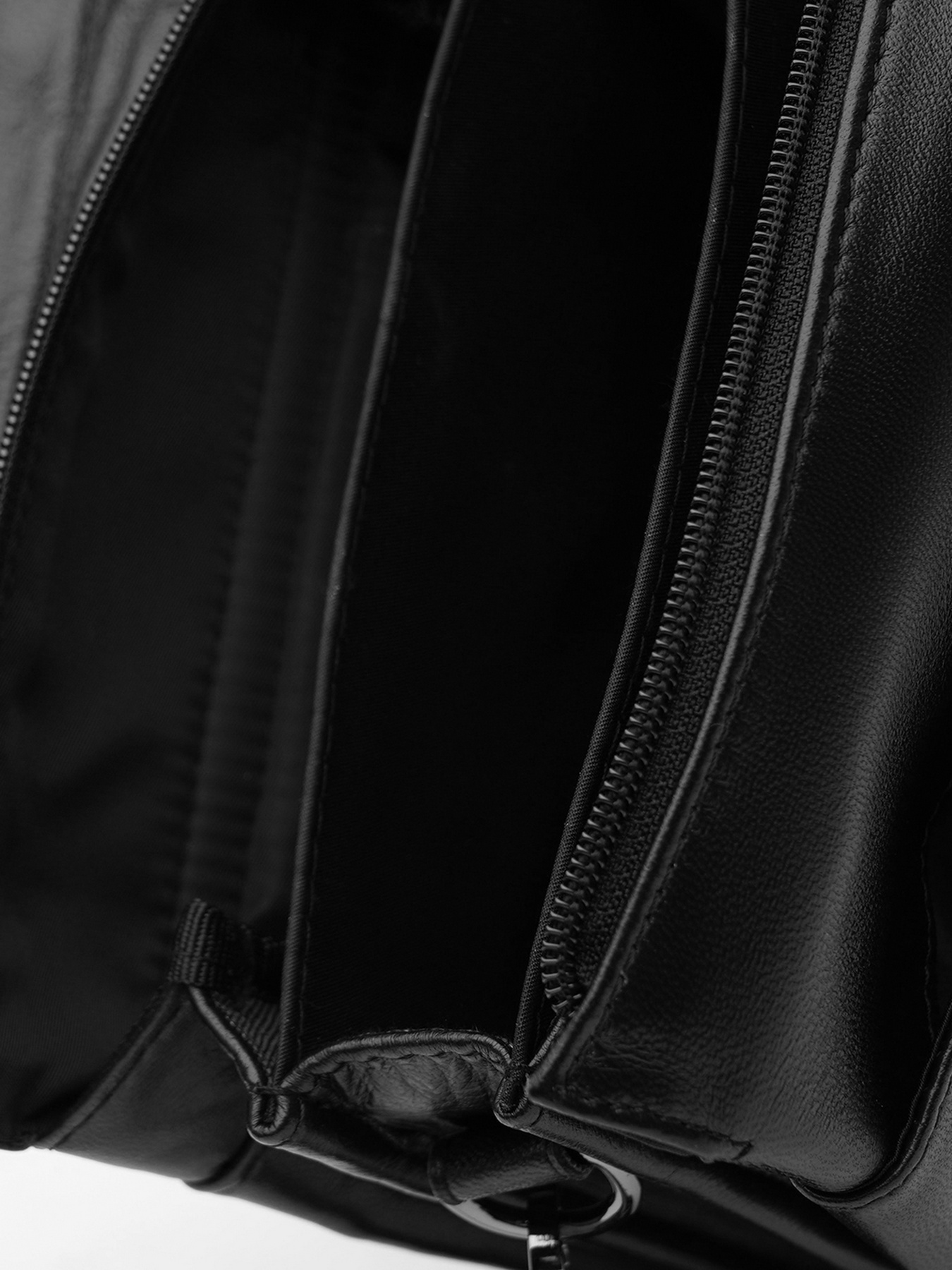 Мессенджер Ricco Grande модель T1tr0029bl-black Фото