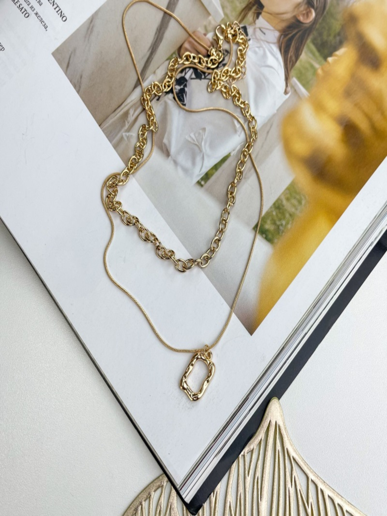 Цепочки ISSA Plus модель AK-119_gold Фото